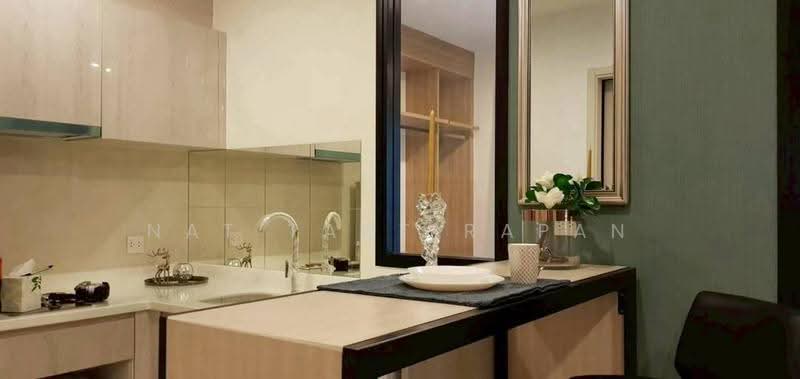 Life Asoke, Bangkok, Asoke-Dindang Road, Bang Kapi, Huai Khwang, Bangkok, 1 Bedroom, 35 sqm, Condo For Rent, by Nat Tantirapan, 500556502 - DDproperty.com
