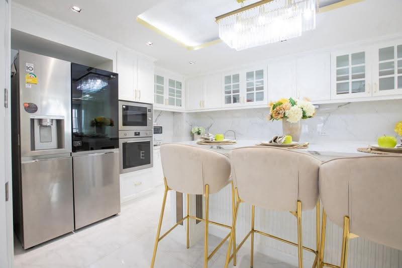 Petch 9 Tower, Bangkok, Phetchaburi 9 Alley, Thanon Phaya Thai, Ratchathewi, Bangkok, 2 Bedrooms, 145 sqm, Condo For Rent, by Eric Fu, 500556539 - DDproperty.com