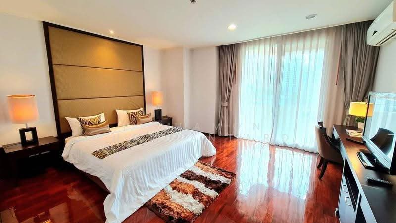 Piyathip Place, Bangkok, 24 Soi Prommitr, Khlong Tan Nua, Watthana, Bangkok, 2 Bedrooms, 160 sqm, Apartment For Rent, by Pichamon Chawbantard, 500556546 - DDproperty.com