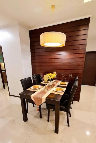 Piyathip Place, Bangkok, 24 Soi Prommitr, Khlong Tan Nua, Watthana, Bangkok, 2 Bedrooms, 160 sqm, Apartment For Rent, by Pichamon Chawbantard, 500556547 - DDproperty.com