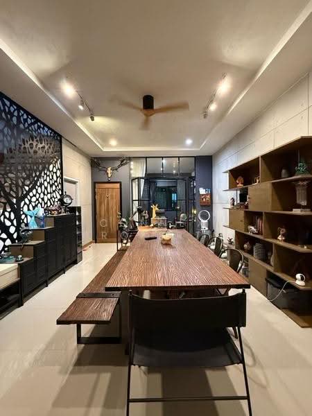 The Canvas Sukhumvit-Samrong : เดอะ แคนวาส สุขุมวิท-สำโรง, สมุทรปราการ, ถนนทางรถไฟสายเก่าปากน้ำ, สำโรง, พระประแดง, สมุทรปราการ, 160 ตร.ม., ทาวน์เฮ้าส์ ขาย, โดย Connex Property, 500556548 - DDproperty.com