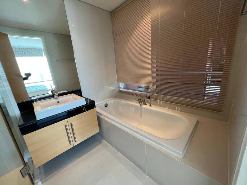 Fullerton Sukhumvit, bangkok, Sukhumvit Road, Khlong Tan Nua, Watthana, Bangkok, 2 Bedrooms, 96 sqm, Condo For Sale, by Pichamon Chawbantard, 500556560 - DDproperty.com