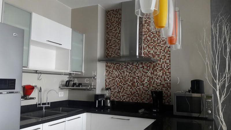 Nusasiri Grand, Bangkok, Soi Sukhumvit 42, Phra Kanong, Khlong Toei, Bangkok, 1 Bedroom, 80 sqm, Condo For Rent, by Juthabhorn Uppachit (Amy), 500556563 - DDproperty.com