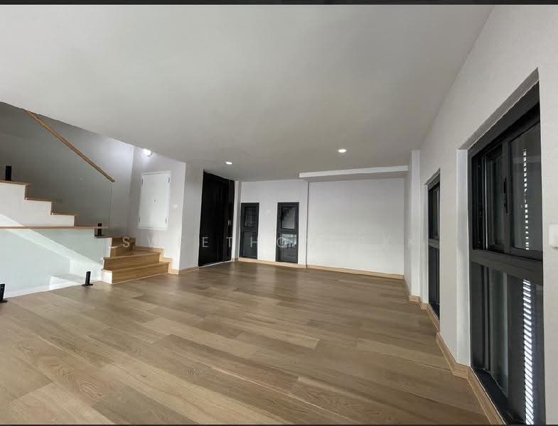 Sage Thonglor, Bangkok, Soi Thonglor 11, Sukhumvit 55 Road, Khlongtoei Nua, Watthana, Bangkok, 3 Bedrooms, 362 sqm, Townhouse For Rent, by SweetHomeBKK, 500556591 - DDproperty.com