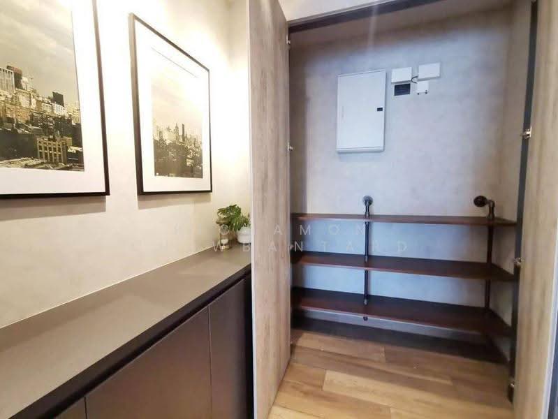 The Lofts Asoke, Bangkok, Sukhumvit 21 Road, Khlongtoei Nua, Watthana, Bangkok, 2 Bedrooms, 55 sqm, Condo For Rent, by Pichamon Chawbantard, 500556598 - DDproperty.com