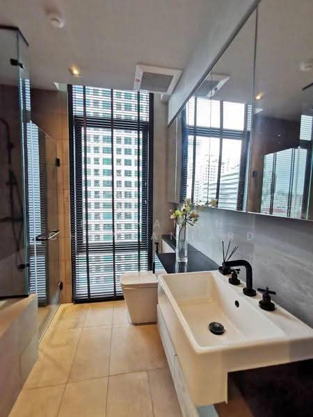 The Lofts Asoke, Bangkok, Sukhumvit 21 Road, Khlongtoei Nua, Watthana, Bangkok, 2 Bedrooms, 55 sqm, Condo For Rent, by Pichamon Chawbantard, 500556598 - DDproperty.com