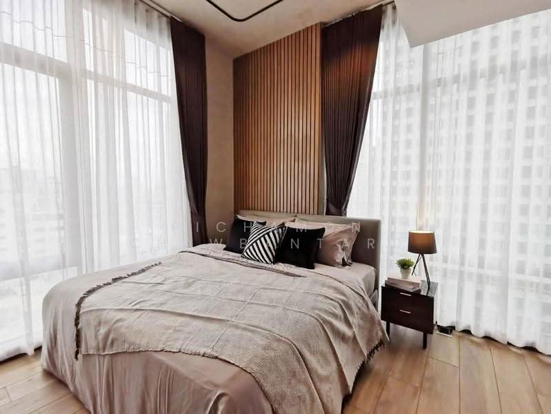 The Lofts Asoke, Bangkok, Sukhumvit 21 Road, Khlongtoei Nua, Watthana, Bangkok, 2 Bedrooms, 55 sqm, Condo For Rent, by Pichamon Chawbantard, 500556598 - DDproperty.com
