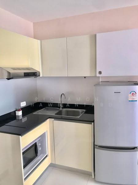 Voque Sukhumvit 16, Bangkok, Soi Sukhumvit 16, Khlong Toei, Khlong Toei, Bangkok, 2 Bedrooms, 73 sqm, Condo For Rent, by Pichamon Chawbantard, 500556669 - DDproperty.com