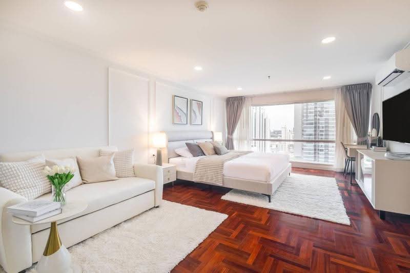 Sukhumvit Suite, Bangkok, 19 Soi Sukhumvit 13, Khlongtoei Nua, Watthana, Bangkok, 3 Bedrooms, 200 sqm, Condo For Rent, by Ter ., 500556672 - DDproperty.com
