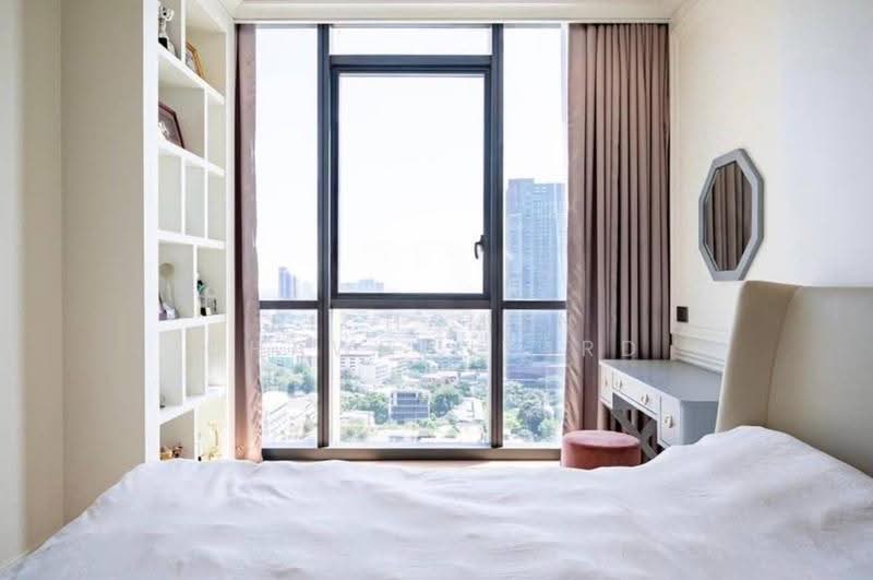 The Monument Thonglor, Bangkok, 998 Thonglor Road, Khlong Tan Nua, Watthana, Bangkok, 2 Bedrooms, 125 sqm, Condo For Sale, by Pichamon Chawbantard, 500556675 - DDproperty.com