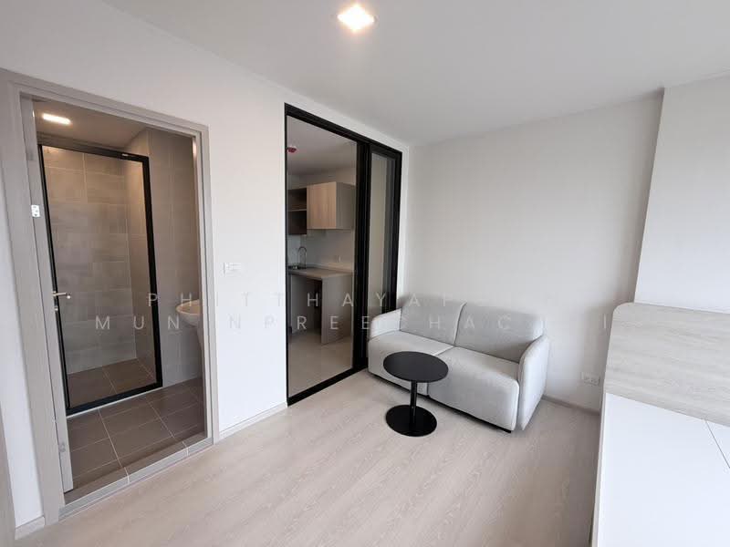 Dcondo Vivid Rangsit, Pathum Thani, Phaholyothin Road, Khlong Nung, Khlong Luang, Pathum Thani, 1 Bedroom, 22 sqm, Condo For Sale, by Phitthayaporn Muninpreechachai, 500556685 - DDproperty.com