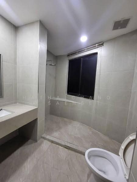 Moon Tower, Bangkok, Soi Sukhumvit 59, Khlong Tan Nua, Watthana, Bangkok, 4 Bedrooms, 300 sqm, Condo For Rent, by Hathaichanok Saenset, 500556686 - DDproperty.com