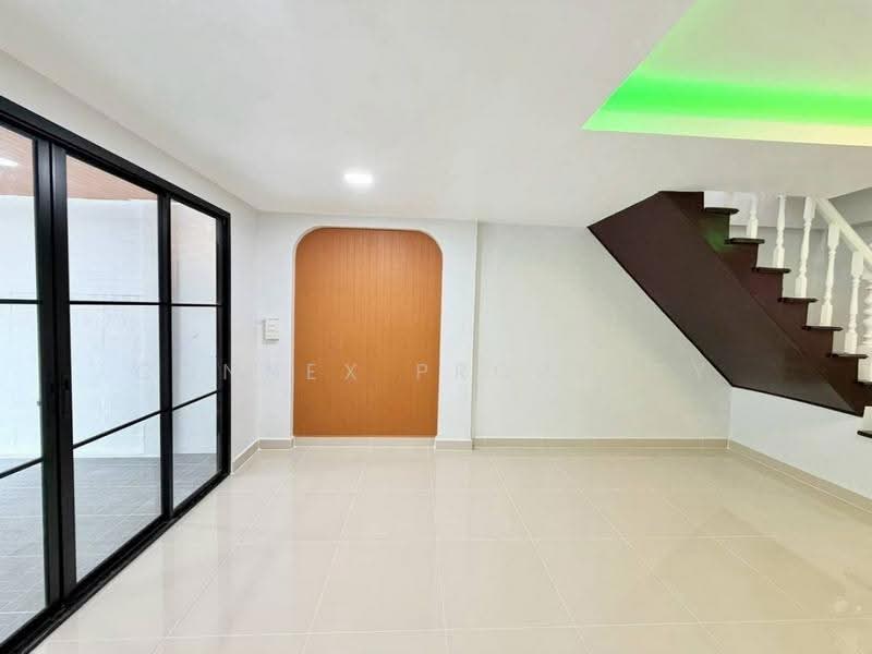 Rewadee 3, Nonthaburi, Talat Kwan, Muang Nonthaburi, Nonthaburi, 3 Bedrooms, 150 sqm, Townhouse For Sale, by Connex Property, 500556722 - DDproperty.com