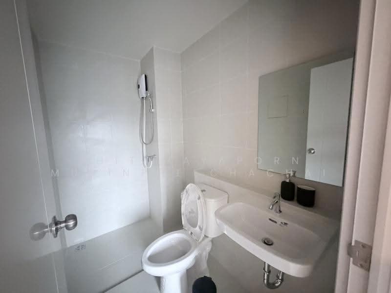 Condo Me Navanakorn, Phra Nakhon Si Ayutthaya, Phaholyothin Road, Chiang Rak Noi, Bang Pa-In, Phra Nakhon Si Ayutthaya, 1 Bedroom, 23 sqm, Condo For Rent, by Phitthayaporn Muninpreechachai, 500556729 - DDproperty.com