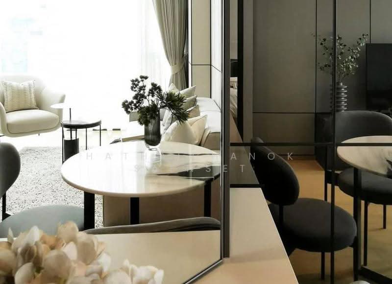 28 Chidlom, Bangkok, 28 Chit Lom Alley, Lumphini, Pathum Wan, Bangkok, 1 Bedroom, 44 sqm, Condo For Rent, by Hathaichanok Saenset, 500556737 - DDproperty.com