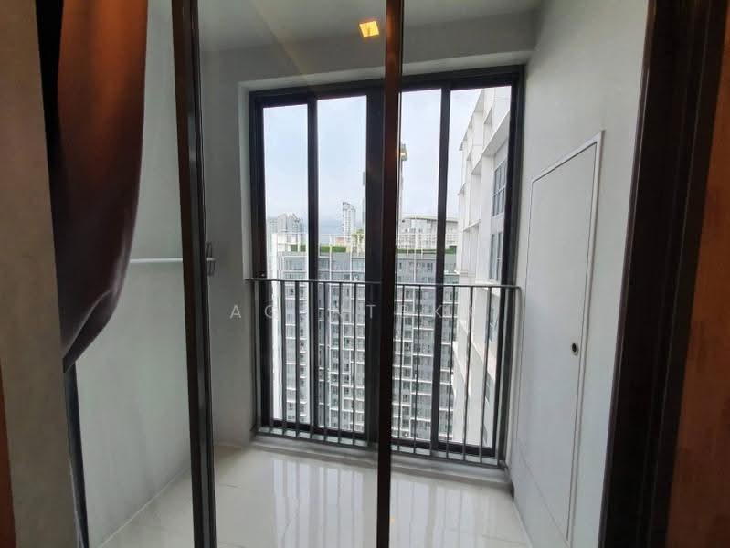 IDEO MOBI Sukhumvit 81, Bangkok, 2097 Sukhumvit Road, Bang Chak, Phra Khanong, Bangkok, 1 Bedroom, 42 sqm, Condo For Rent, by Agentbkk, 500556762 - DDproperty.com