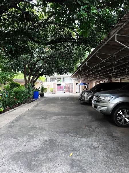ให้เช่าอพาร์ทเมนต์ รีโนเวตใหม่ ซ.สุขุมวิท 47, Bangkok, Khlong Tan Nua, Watthana, Bangkok, , 200 sqm, Business For Rent, by Forty-Six Real Estate Group, 500556778 - DDproperty.com