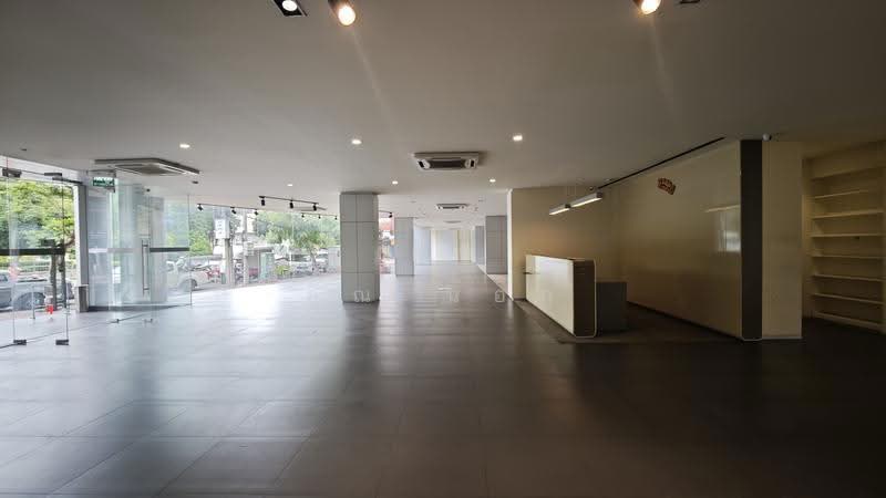 Prime Auto Showroom & Service Center for Rent near China Town Near MRT, Bangkok, ไมตรีจิตร, Pom Prap, Pom Prap Sattru Phai, Bangkok, , 1,685 sqm, Retail Space For Rent, by คุณ น๊อก, 500556781 - DDproperty.com