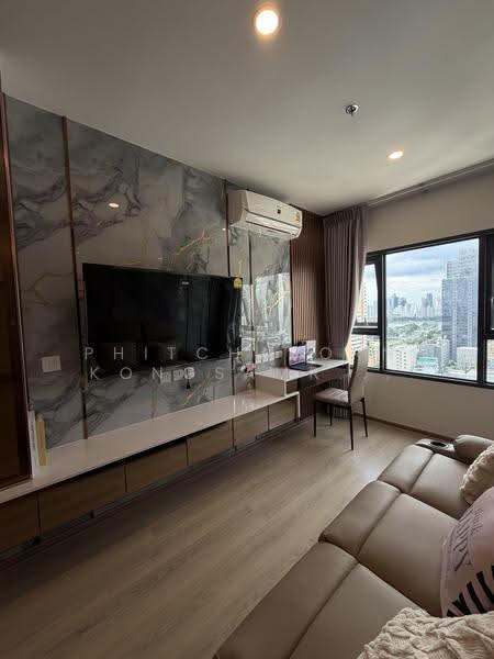 Life Rama 4-Asoke, Bangkok, Rama 4 Road, Khlong Toei, Bangkok, 1 Bedroom, 36 sqm, Condo For Rent, by Phitchaporn Kongsamrong, 500556813 - DDproperty.com