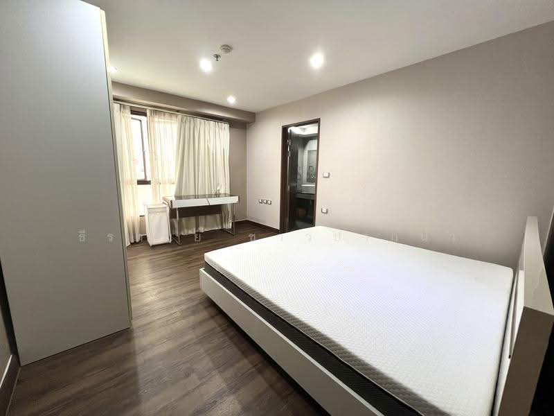 Silom City Resort, Bangkok, 25 Phiphat 2, Silom, Bang Rak, Bangkok, 2 Bedrooms, 102 sqm, Condo For Sale, by ธีรดนย์ ชาวปากน้ำ, 500556820 - DDproperty.com