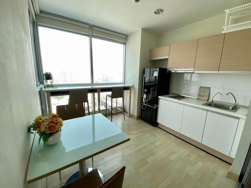 Rhythm Ratchada, Bangkok, 558 Ratchadaphisek Road, Samsen Nok, Huai Khwang, Bangkok, 1 Bedroom, 47 sqm, Condo For Rent, by Holtop Property, 500556823 - DDproperty.com