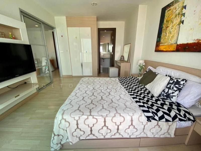 Rhythm Ratchada, Bangkok, 558 Ratchadaphisek Road, Samsen Nok, Huai Khwang, Bangkok, 1 Bedroom, 47 sqm, Condo For Rent, by Holtop Property, 500556823 - DDproperty.com