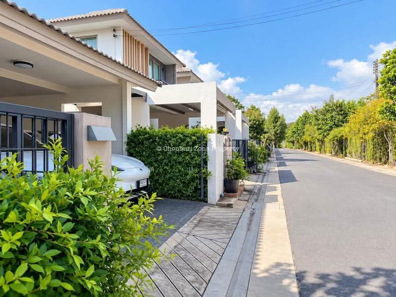ขายบ้านเดี่ยวโครงกาใหม่ ม.บ้านริมเขาบางพระ ศรีราชา, Chon Buri (Pattaya), Bang Phra, Si Racha, Chon Buri (Pattaya), 3 Bedrooms, 180 sqm, Single Detached House For Sale, by Dusit Saengfa, 500556851 - DDproperty.com