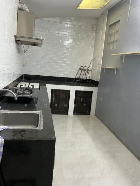 ทาวน์เฮ้าส์ท่าอิฐ อุตรดิตถ์, Uttaradit, Tha It, Muang Uttaradit, Uttaradit, 2 Bedrooms, 100 sqm, Townhouse For Sale, by The Best Property นิด, 500556861 - DDproperty.com