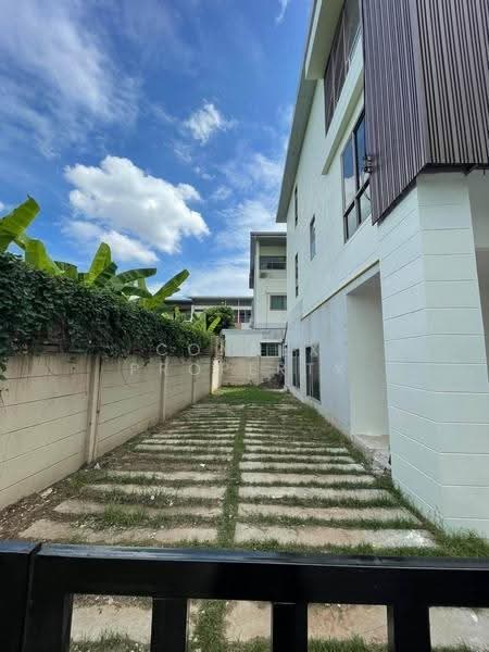Pattra Mo Town : ภัทร โมทาวน์, นนทบุรี, ถนนแจ้งวัฒนะ ซอย 19, บางพูด, ปากเกร็ด, นนทบุรี, 176 ตร.ม., ทาวน์เฮ้าส์ ขาย, โดย Connex Property, 500556899 - DDproperty.com