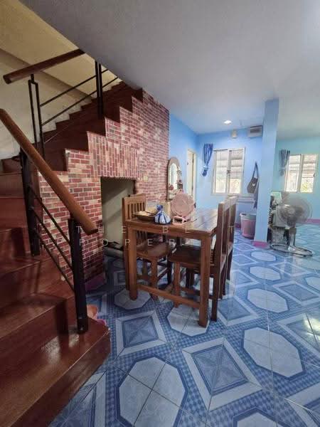 สานฝัน สุวินทวงศ์ (Sanfan Suwinthawong), Chachoengsao, Sala Daeng, Bang Nam Prieo, Chachoengsao, 3 Bedrooms, 130 sqm, Townhouse For Sale, by The Best Property รุ้ง, 500556935 - DDproperty.com