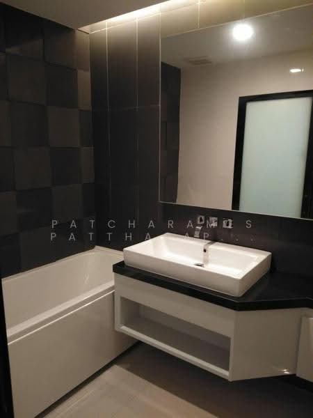 Ivy Ampio, Bangkok, 48 Ratchadaphisek Road, Huai Khwang, Bangkok, 1 Bedroom, 42 sqm, Condo For Rent, by Patcharames Pattharapornviboon, 500556965 - DDproperty.com
