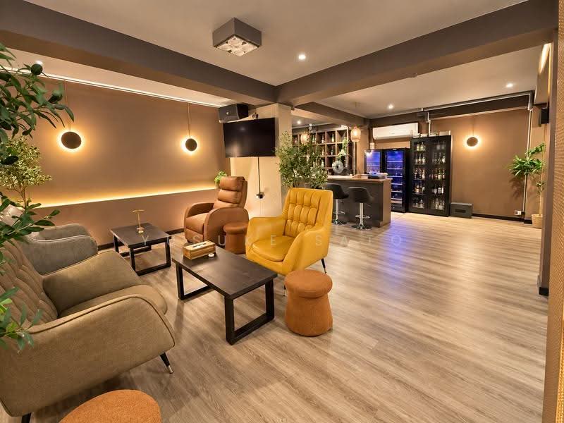 One Bar Lounge, Bangkok, Khlong Tan Nua, Watthana, Bangkok, , 150 sqm, Business For Sale, by Yusuke Sato, 500557023 - DDproperty.com