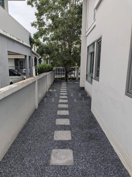Perfect Place Sukhumvit 77-Suvarnabhumi, Samut Prakan, Lat Krabang Road, Rachathewa, Bang Plee, Samut Prakan, 4 Bedrooms, 325 sqm, Single Detached House For Rent, by Bussara Sri-At, 500557029 - DDproperty.com