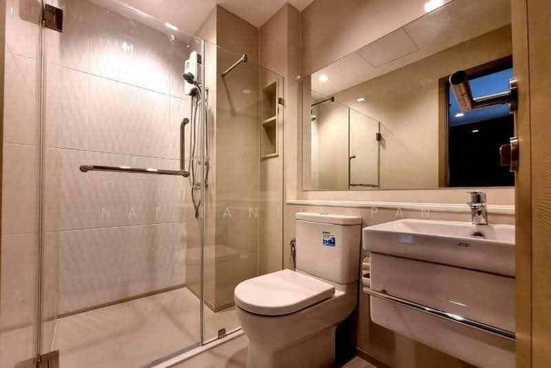 Life Asoke, Bangkok, Asoke-Dindang Road, Bang Kapi, Huai Khwang, Bangkok, 1 Bedroom, 33 sqm, Condo For Rent, by Nat Tantirapan, 500557043 - DDproperty.com