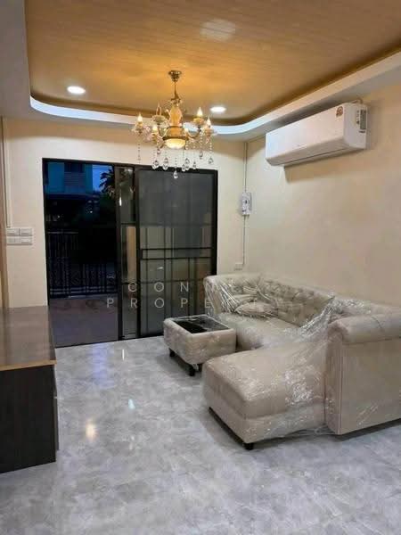iDesign Lam Luk Ka Khlong 3, Pathum Thani, Lat Sawai, Lam Luk Ka, Pathum Thani, 4 Bedrooms, 21 sqm, Townhouse For Sale, by Connex Property, 500557091 - DDproperty.com