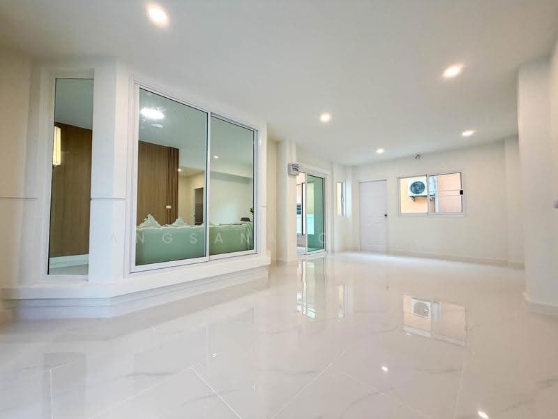 Perfect Park Rama 5 – Bangyai, Nonthaburi, Soi Wat Phra Non, Kanchanapisek Road, Bang Mae Nang, Bang Yai, Nonthaburi, 4 Bedrooms, 200 sqm, Single Detached House For Sale, by Angsanaporn D, 500557093 - DDproperty.com