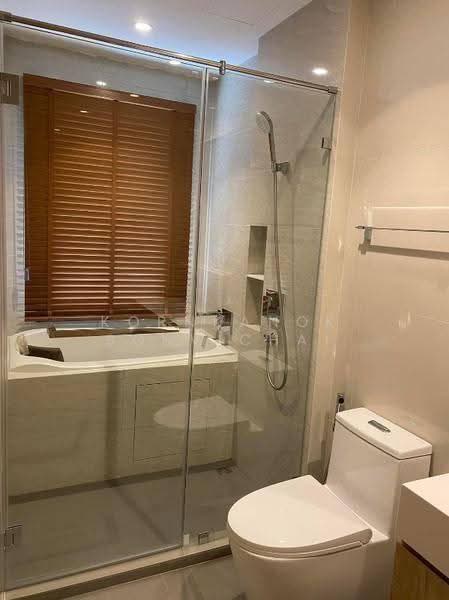 Maru Ekkamai 2, Bangkok, 70-5 Sukhumvit 63 Road, Phra Kanong Nua, Watthana, Bangkok, 2 Bedrooms, 60 sqm, Condo For Rent, by Kornkanok Sonvichai, 500557109 - DDproperty.com