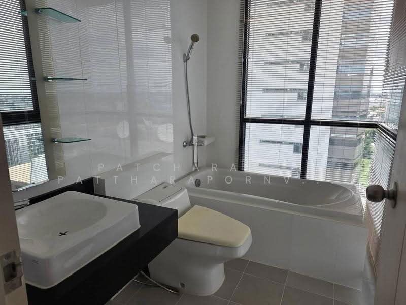 Astra Condominium, Bangkok, Soi Ratchadaphisek 32 Yaek 1, Chan Kasem, Chatuchak, Bangkok, 2 Bedrooms, 59 sqm, Condo For Rent, by Patcharames Pattharapornviboon, 500557180 - DDproperty.com