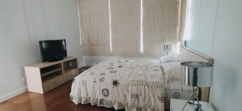 Baan Siri 24, Bangkok, 39 Sukhumvit 24 Alley, Khong Tan, Khlong Toei, Bangkok, 1 Bedroom, 60 sqm, Condo For Rent, by Kornkanok Sonvichai, 500557206 - DDproperty.com