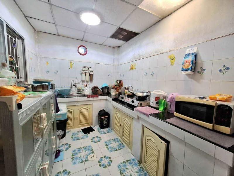 Baan Pruksa 57 Lumlukka-Klong 3, Pathum Thani, Leab Klong 3 Road, Khu Khot, Lam Luk Ka, Pathum Thani, 3 Bedrooms, 96 sqm, Townhouse For Sale, by ภัทรนัน อิศรางกูร ณ อยุธยา, 500557208 - DDproperty.com