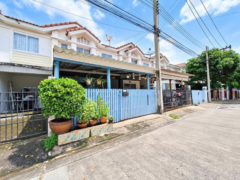 Baan Pruksa 57 Lumlukka-Klong 3 : บ้านพฤกษา 57 ลำลูกกา-คลอง 3, ปทุมธานี, ถนนเลียบคลอง 3, คูคต, ลำลูกกา, ปทุมธานี, 96 ตร.ม., ทาวน์เฮ้าส์ ขาย, โดย ภัทรนัน อิศรางกูร ณ อยุธยา, 500557208 - DDproperty.com