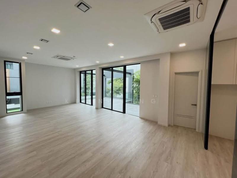 VIVE Krungthep Kreetha, Bangkok, Krungthep Kreetha Road, Saphan Sung, Bangkok, 4 Bedrooms, 421 sqm, Single Detached House For Rent, by Khun Ming, 500557215 - DDproperty.com