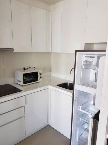 Condolette Light Convent, Bangkok, Soi Pipat 2 Silom Road, Silom, Bang Rak, Bangkok, 2 Bedrooms, 67 sqm, Condo For Rent, by Kornkanok Sonvichai, 500557222 - DDproperty.com