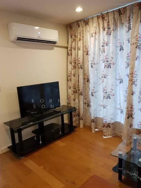 Condolette Light Convent, Bangkok, Soi Pipat 2 Silom Road, Silom, Bang Rak, Bangkok, 2 Bedrooms, 67 sqm, Condo For Rent, by Kornkanok Sonvichai, 500557222 - DDproperty.com