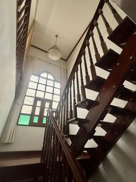 ผกามาศ สุขุมวิท 71, Bangkok, Suan Luang, Bangkok, 4 Bedrooms, 300 sqm, Single Detached House For Sale, by HOME Real Estate Service, 500557229 - DDproperty.com