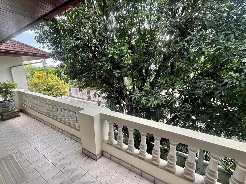 ผกามาศ สุขุมวิท 71, Bangkok, Suan Luang, Bangkok, 4 Bedrooms, 300 sqm, Single Detached House For Sale, by HOME Real Estate Service, 500557229 - DDproperty.com
