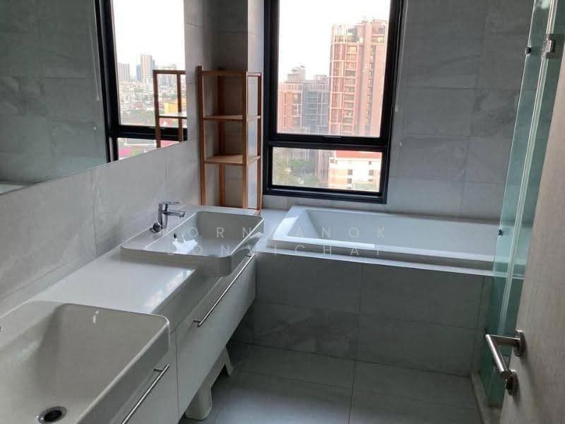 Rhythm Ekkamai, Bangkok, 11 Soi Sukhumvit 63, Khlongtoei Nua, Watthana, Bangkok, 2 Bedrooms, 70 sqm, Condo For Rent, by Kornkanok Sonvichai, 500557241 - DDproperty.com