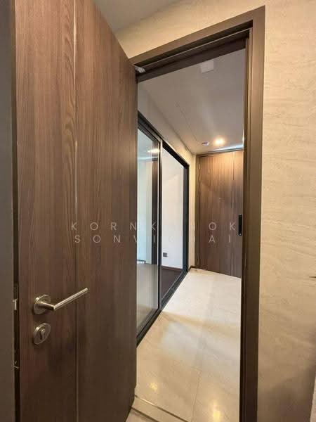 SHUSH Ratchathewi, Bangkok, Phayathai Road, Thung Phaya Thai, Ratchathewi, Bangkok, 1 Bedroom, 47 sqm, Condo For Sale, by Kornkanok Sonvichai, 500557244 - DDproperty.com