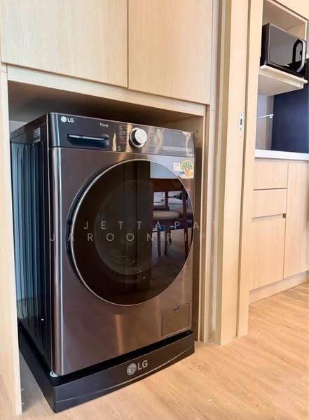Noble State 39, Bangkok, 35 Soi Sukhumvit 39, Khlong Tan Nua, Watthana, Bangkok, 1 Bedroom, 43 sqm, Condo For Rent, by Jettapat Jaroonpipatkun, 500557257 - DDproperty.com