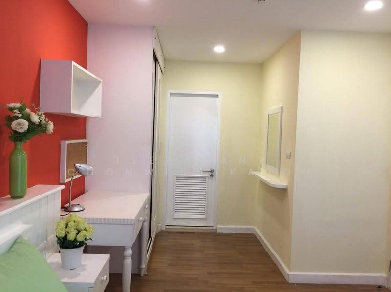 The Clover Thonglor Residence, Bangkok, Soi Sukhumvit 55, Khlong Tan Nua, Watthana, Bangkok, 1 Bedroom, 36 sqm, Condo For Rent, by Teeranant Chonwisaikajon, 500557285 - DDproperty.com